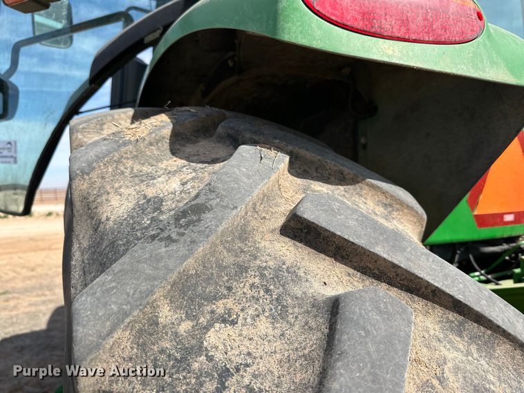 image for item DG4292 2014 John Deere 7210R MFWD tractor