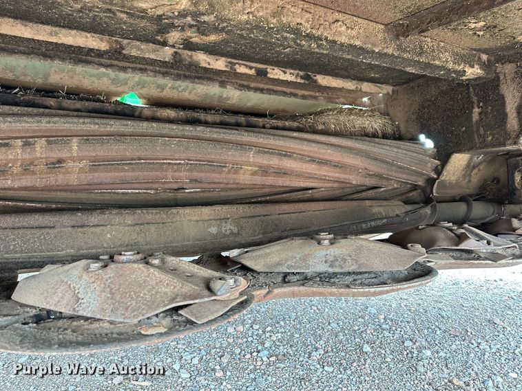 image for item DG4293 John Deere 500R disc head