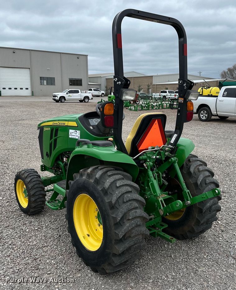 image for item DG4295 2018 John Deere 3046R MFWD tractor