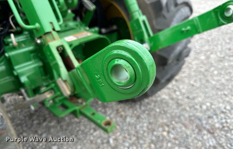 image for item DG4295 2018 John Deere 3046R MFWD tractor