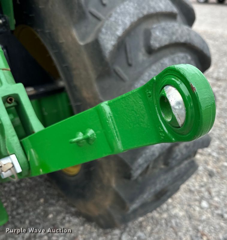 image for item DG4295 2018 John Deere 3046R MFWD tractor