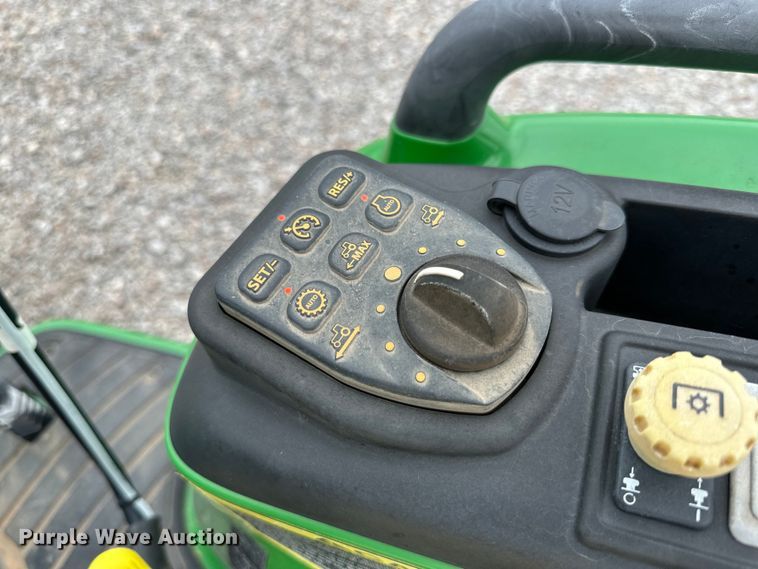 image for item DG4295 2018 John Deere 3046R MFWD tractor
