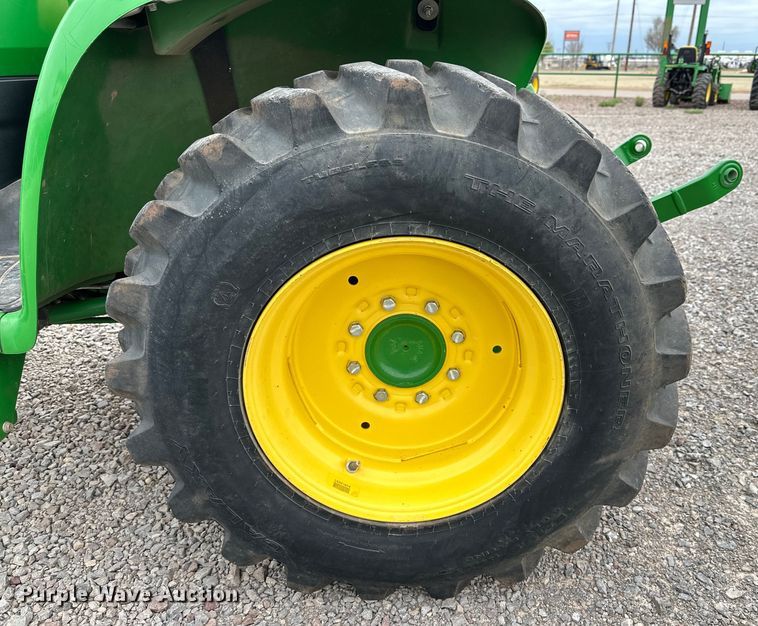 image for item DG4295 2018 John Deere 3046R MFWD tractor