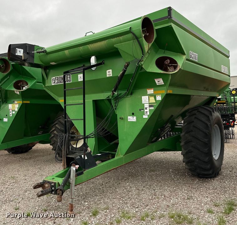 image for item DG4297 Frontier  grain cart