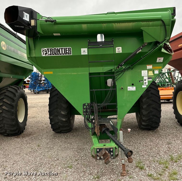 image for item DG4297 Frontier  grain cart