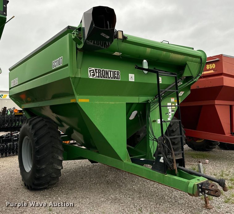 image for item DG4297 Frontier  grain cart