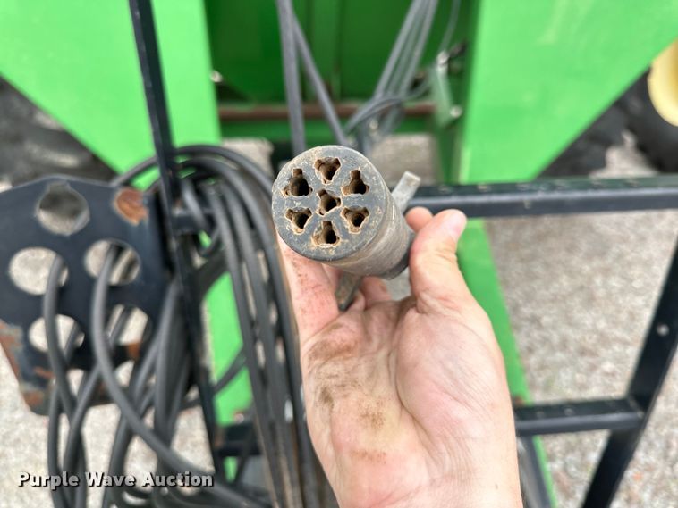 image for item DG4297 Frontier  grain cart