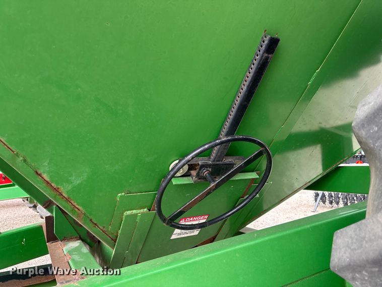 image for item DG4297 Frontier  grain cart