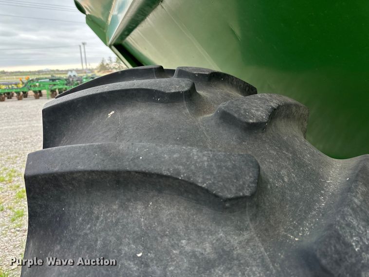 image for item DG4297 Frontier  grain cart