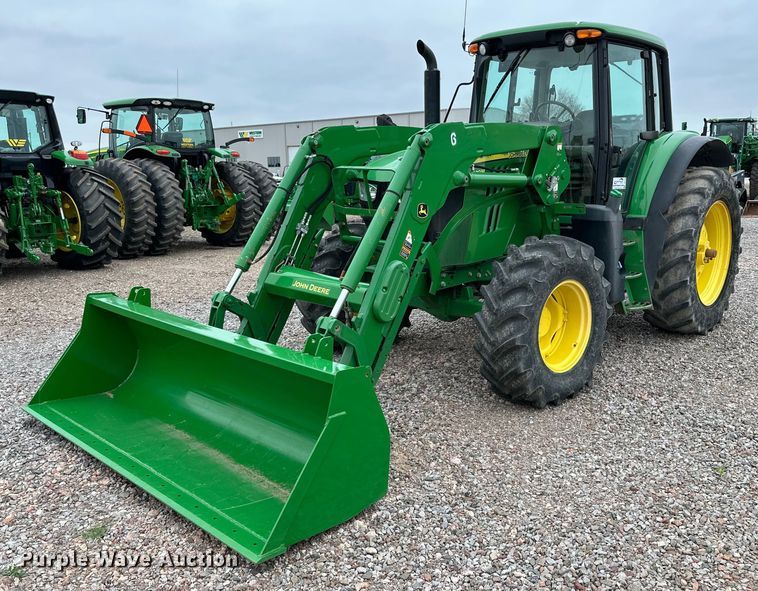 image for item DG4299 2016 John Deere 6120M MFWD tractor