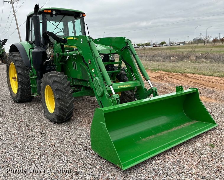image for item DG4299 2016 John Deere 6120M MFWD tractor