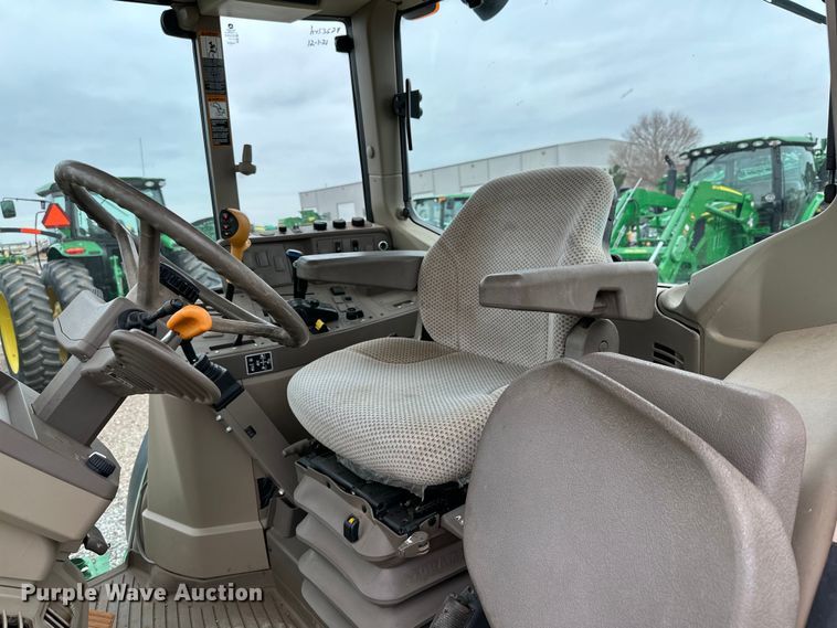 image for item DG4299 2016 John Deere 6120M MFWD tractor