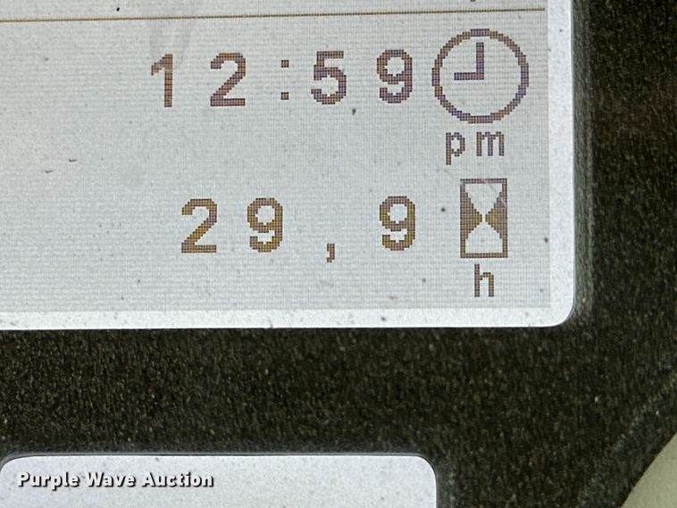 image for item DG4299 2016 John Deere 6120M MFWD tractor