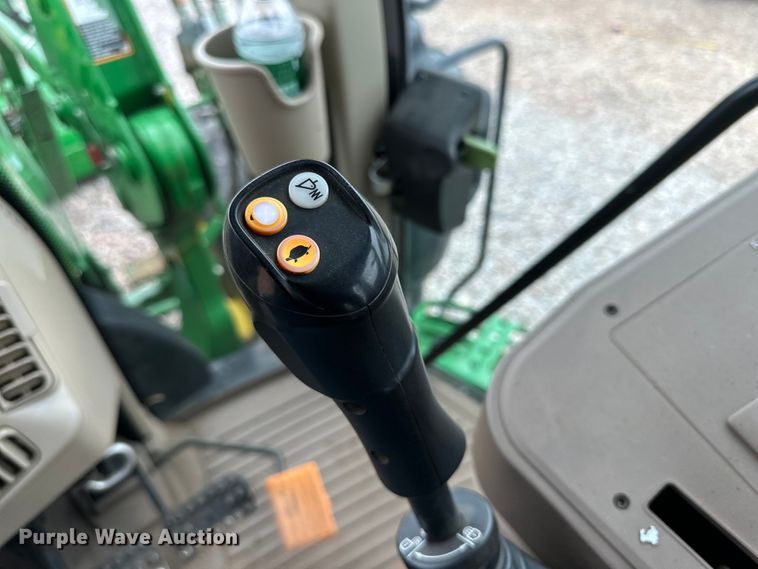 image for item DG4299 2016 John Deere 6120M MFWD tractor