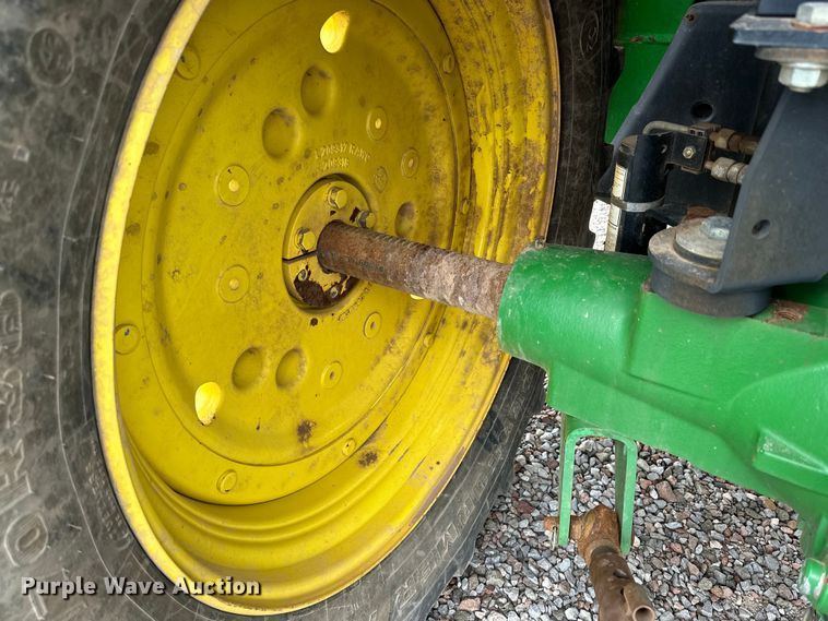 image for item DG4299 2016 John Deere 6120M MFWD tractor