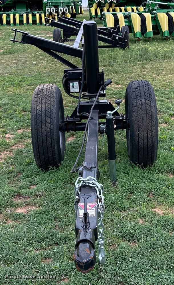 image for item DG4304 Hidden Valley HT30 header trailer