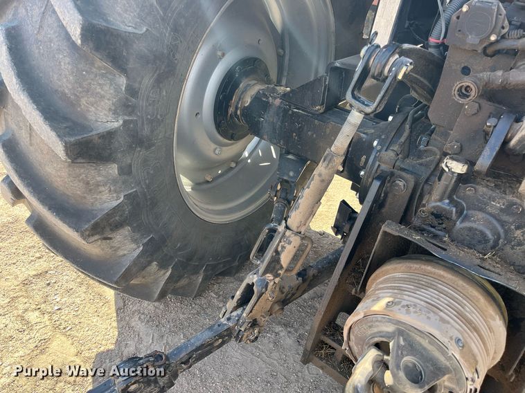 image for item DH8619 2014 Case IH Farmall 115U MFWD tractor