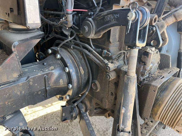 image for item DH8619 2014 Case IH Farmall 115U MFWD tractor