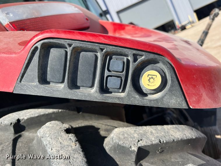 image for item DH8619 2014 Case IH Farmall 115U MFWD tractor