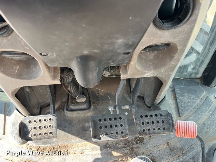 image for item DH8619 2014 Case IH Farmall 115U MFWD tractor