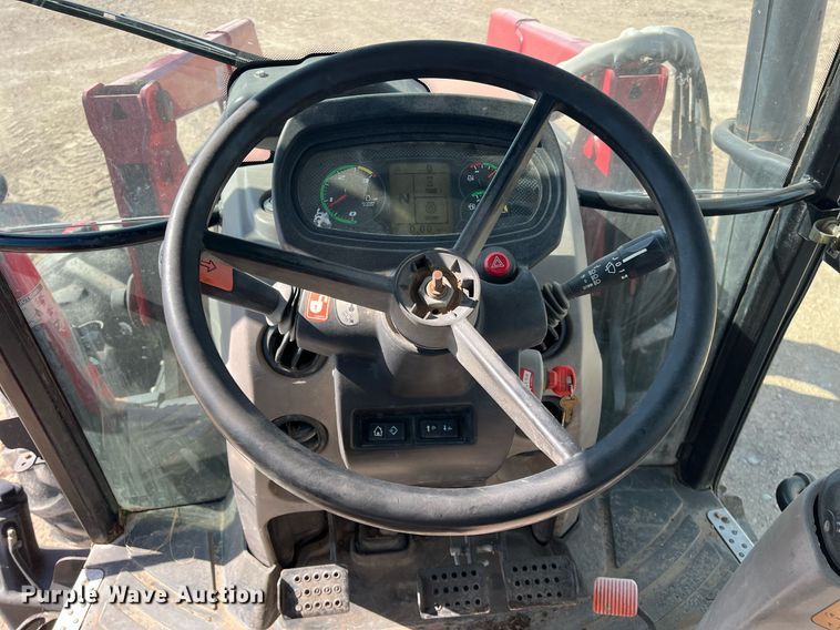 image for item DH8619 2014 Case IH Farmall 115U MFWD tractor
