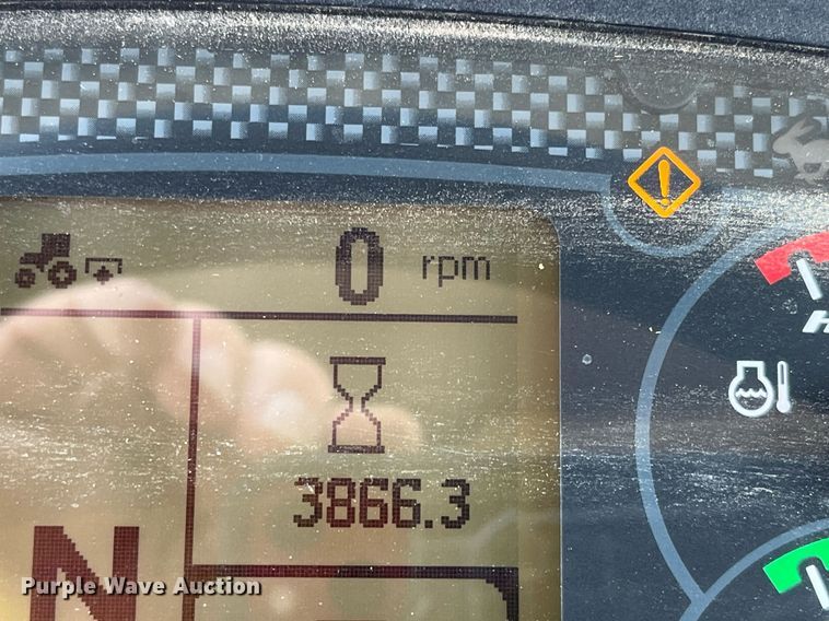 image for item DH8619 2014 Case IH Farmall 115U MFWD tractor