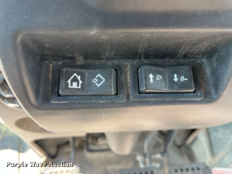 image for item DH8619 2014 Case IH Farmall 115U MFWD tractor