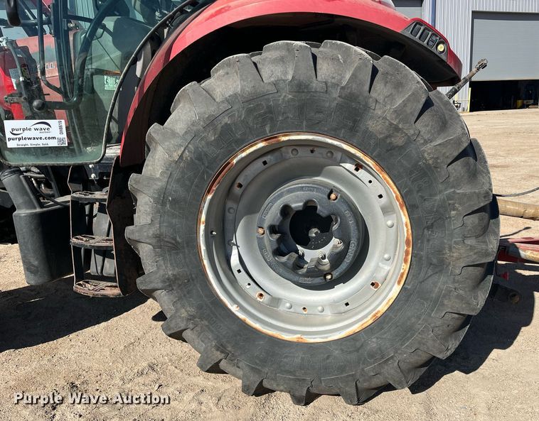 image for item DH8619 2014 Case IH Farmall 115U MFWD tractor