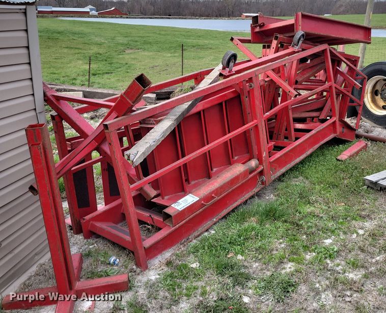 image for item DK4233 Bainter center ring support and rolling stairway