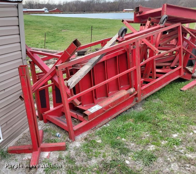 image for item DK4233 Bainter center ring support and rolling stairway