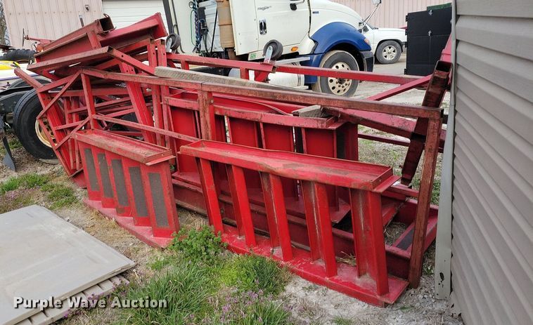 image for item DK4233 Bainter center ring support and rolling stairway