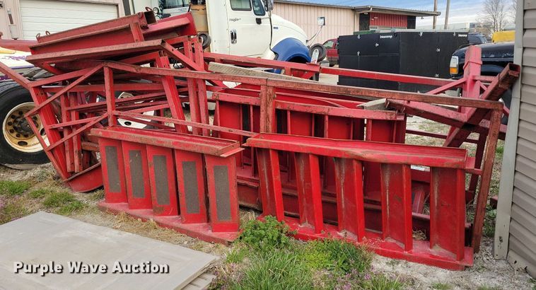 image for item DK4233 Bainter center ring support and rolling stairway