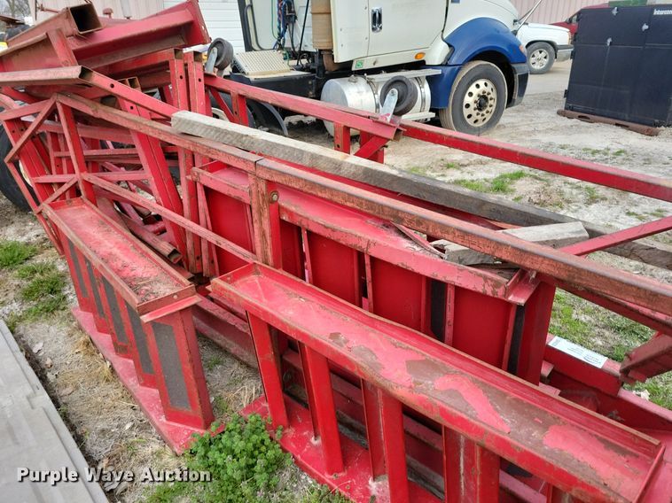 image for item DK4233 Bainter center ring support and rolling stairway