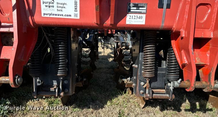 image for item DK6801 2011 Kuhn 1200T strip-till