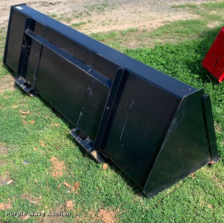 image for item DM7774 2022 Massey Ferguson  5710 Dyna-4 MFWD tractor