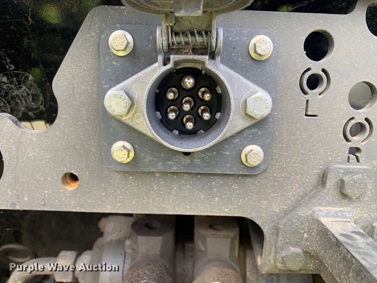 image for item DM7774 2022 Massey Ferguson  5710 Dyna-4 MFWD tractor