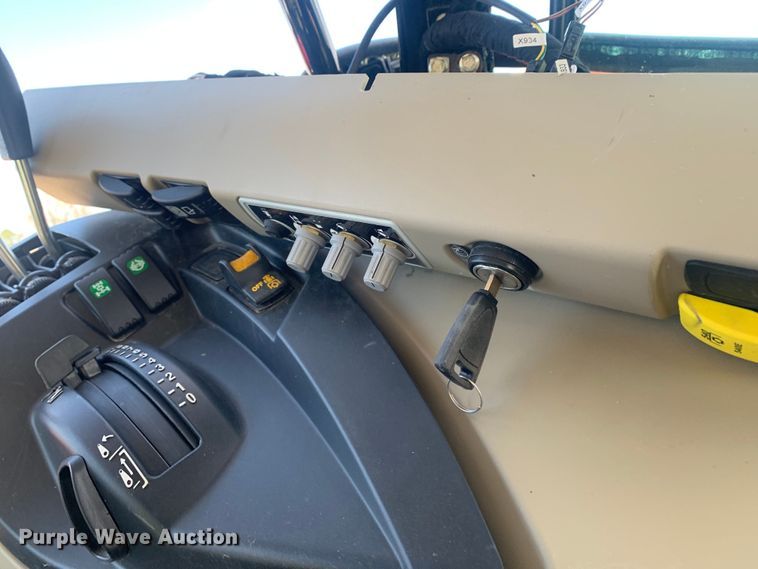 image for item DM7774 2022 Massey Ferguson  5710 Dyna-4 MFWD tractor