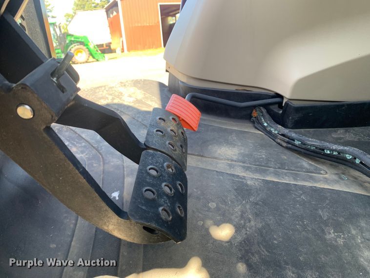 image for item DM7774 2022 Massey Ferguson  5710 Dyna-4 MFWD tractor