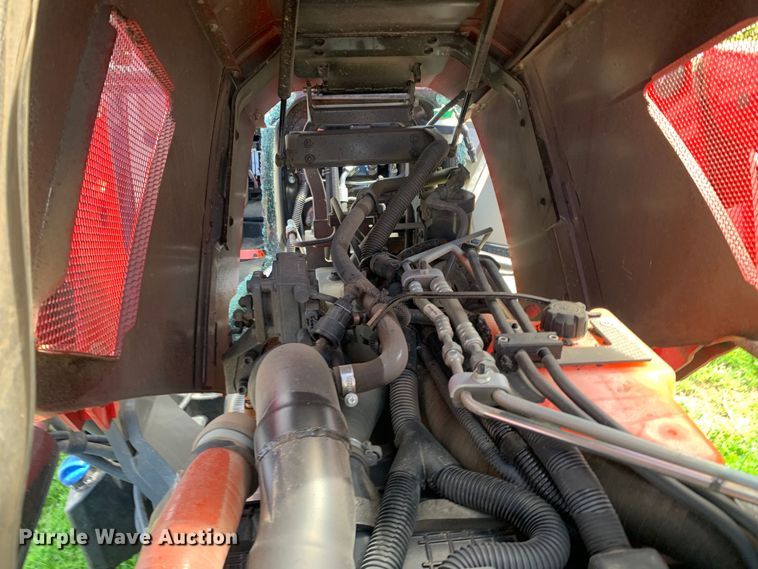 image for item DM7774 2022 Massey Ferguson  5710 Dyna-4 MFWD tractor