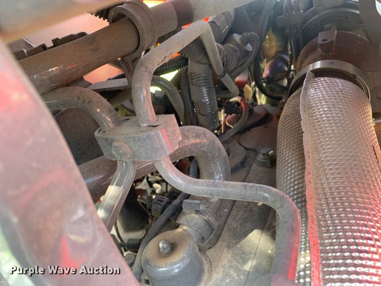 image for item DM7774 2022 Massey Ferguson  5710 Dyna-4 MFWD tractor