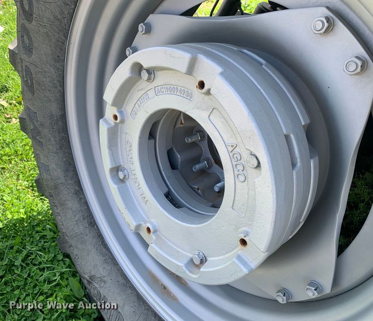 image for item DM7774 2022 Massey Ferguson  5710 Dyna-4 MFWD tractor