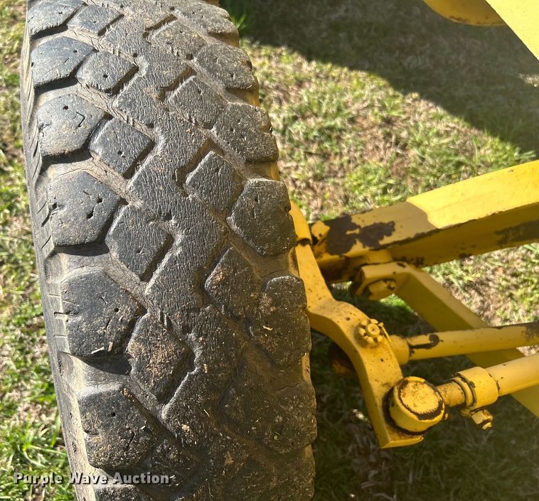 image for item DN0720 Minneapolis-Moline Jetstar 3 Industrial tractor