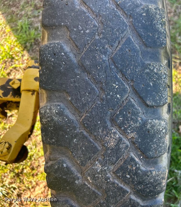 image for item DN0720 Minneapolis-Moline Jetstar 3 Industrial tractor