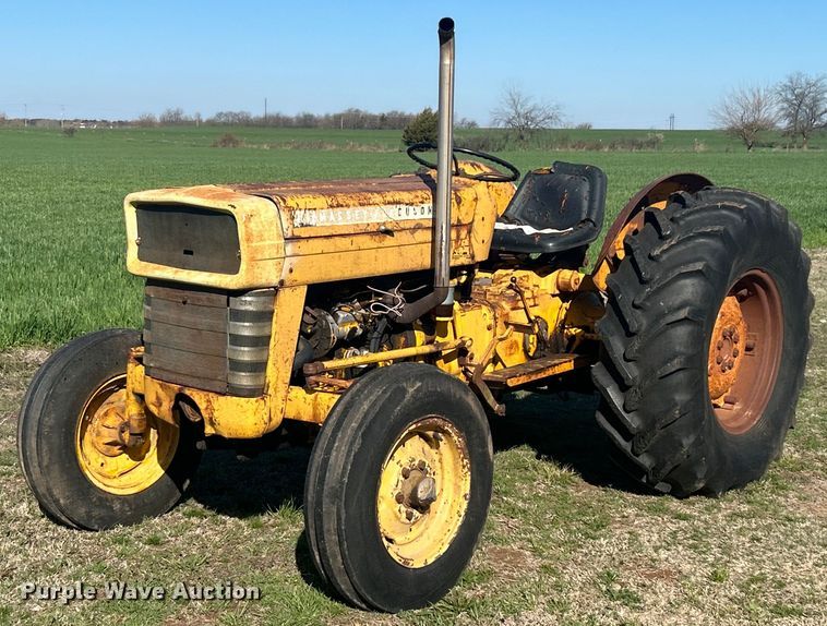 image for item DN0721 1967 Massey Ferguson 2135 tractor