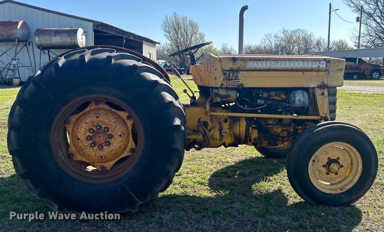 image for item DN0721 1967 Massey Ferguson 2135 tractor