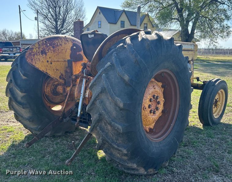 image for item DN0721 1967 Massey Ferguson 2135 tractor