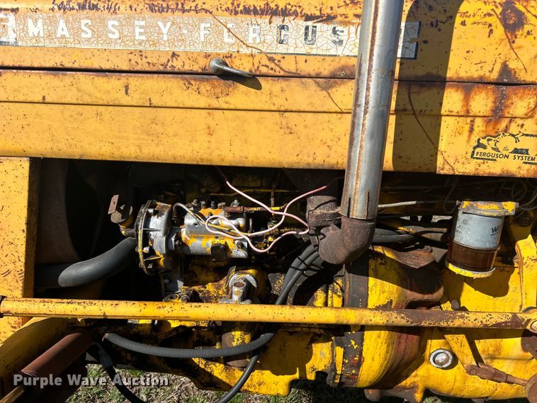 image for item DN0721 1967 Massey Ferguson 2135 tractor
