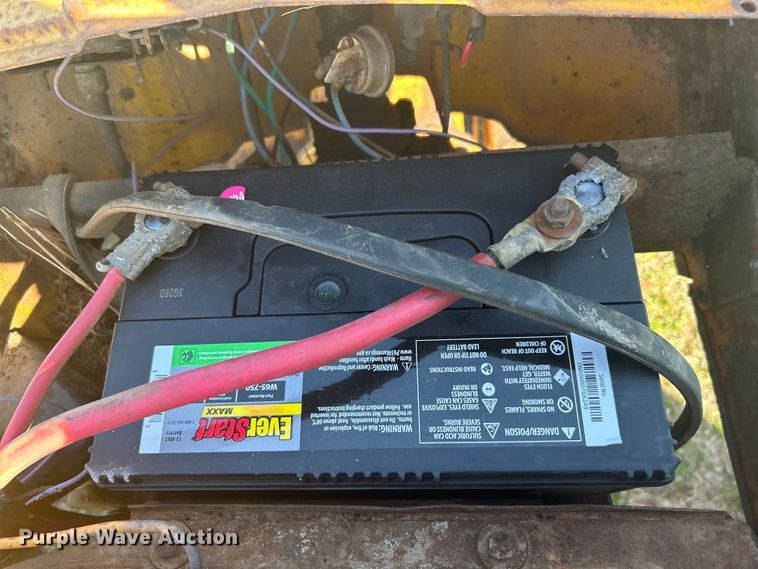 image for item DN0721 1967 Massey Ferguson 2135 tractor