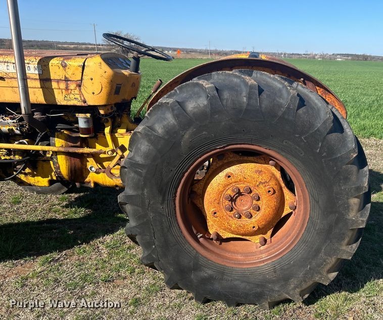 image for item DN0721 1967 Massey Ferguson 2135 tractor