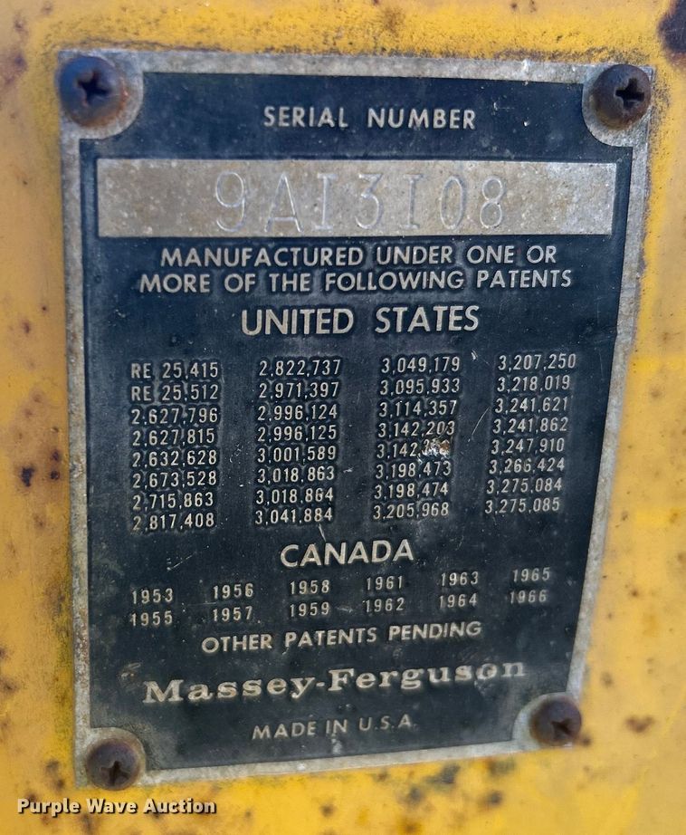 image for item DN0721 1967 Massey Ferguson 2135 tractor